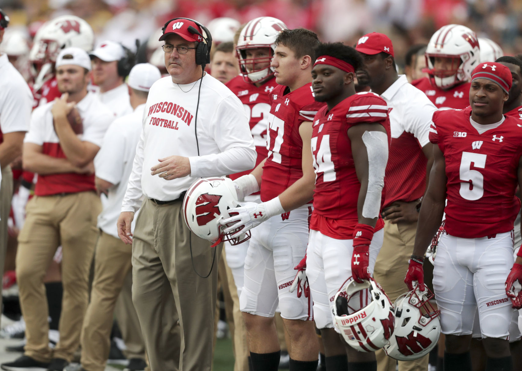 Badgers 35, Wolverines 14